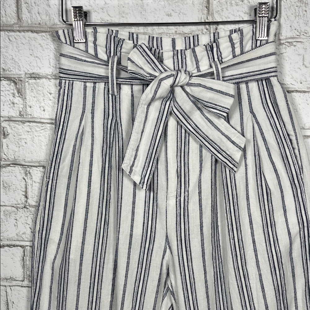 Madewell Linen Cotton Paperbag Pants in Navy & White Stripe size 00 - Picture 3 of 9